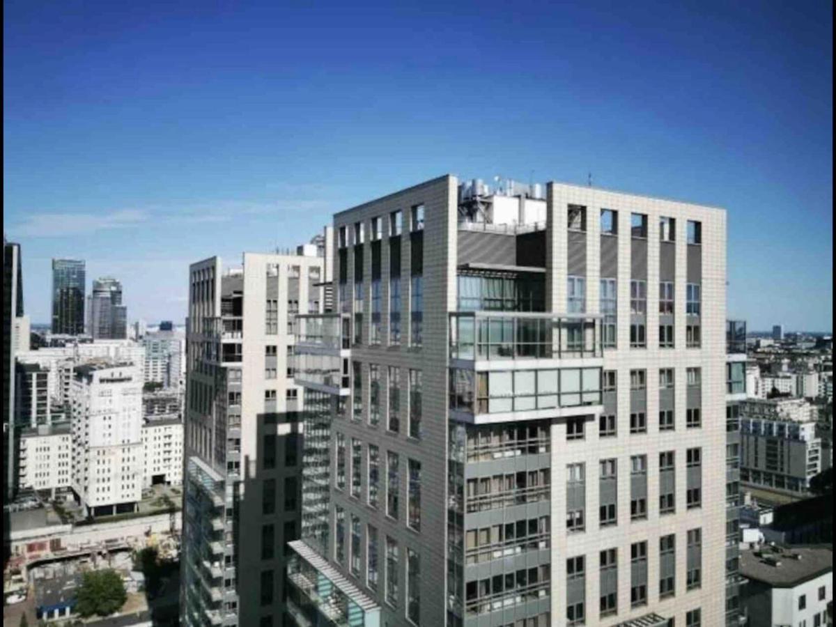 Aparthotel Platinum Towers By Cityapartmentsparking Warsaw