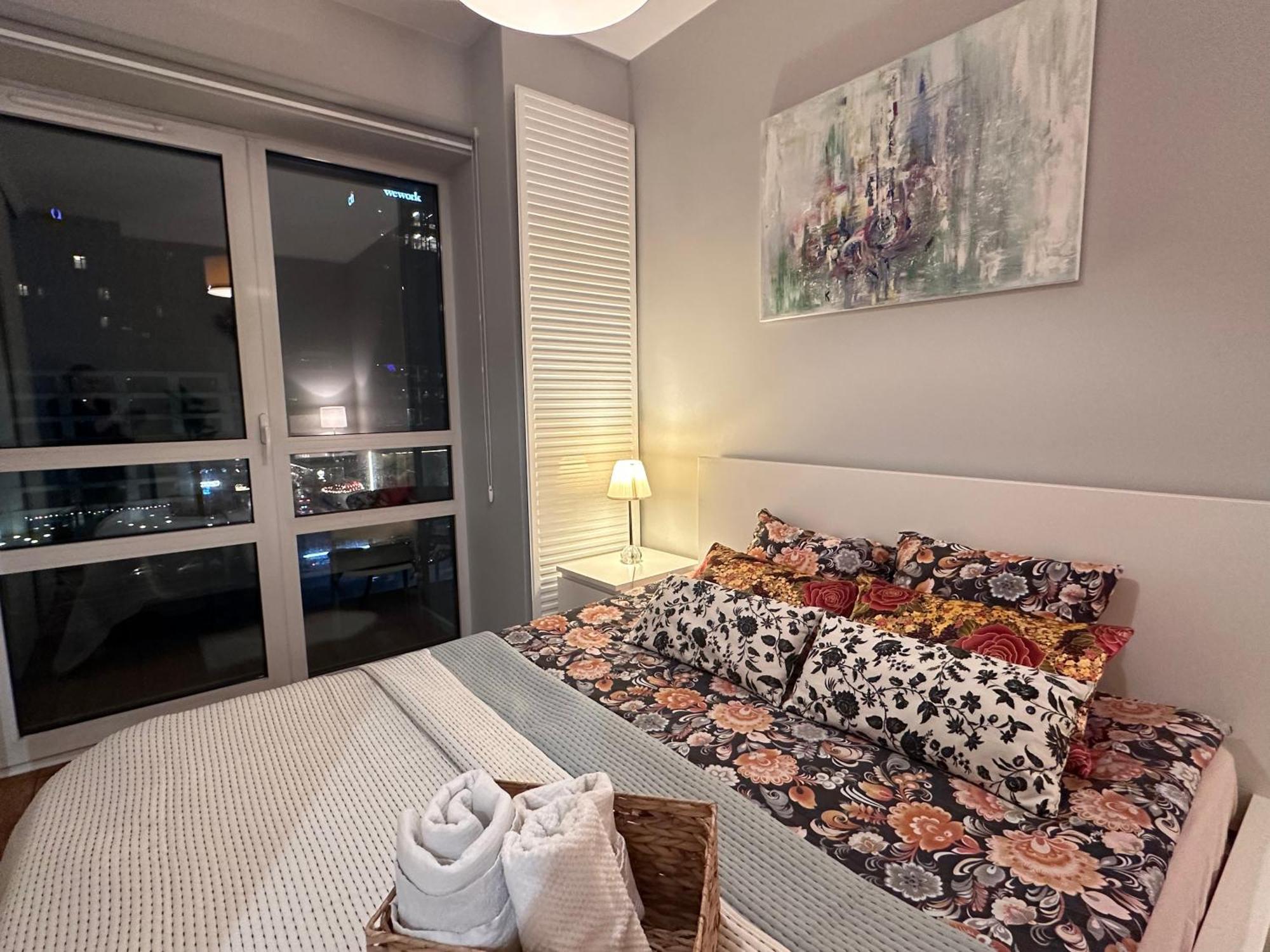 Platinum Towers By Cityapartmentsparking Aparthotel